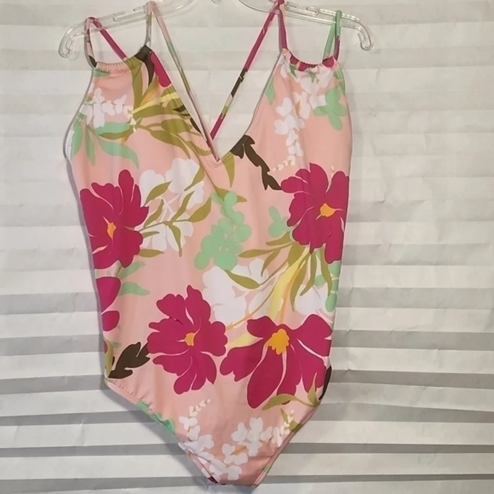 BEACH BETTY MIRACLE Brand Floral‎ Pink SWIMSUIT NWT XL Coastal Beach Vacation